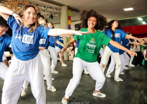 Aulas de Ritmos , Dança e Fitness em Jaragua do Sul-SC