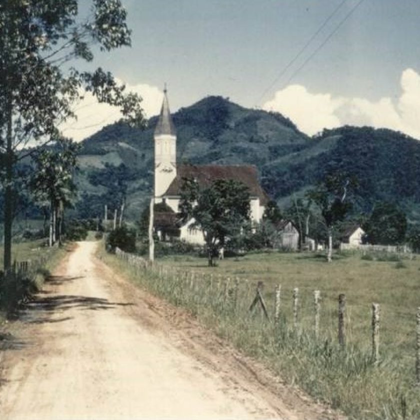 igreja-barra-rio-cerro-jaragua-sul-antigamente-historica-Renaldo-Kopp-1